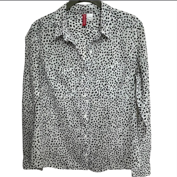 H&M Black and White Patterned Shirt - Picture 1 of 14